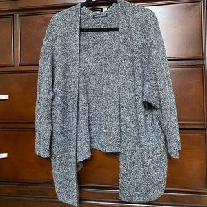 Brandy Melville Cardigan